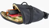 Сумка велосипедная подседельная Evoc Seat Bag, Размер S, объём 0,3 л, цвет стальной / Размер M, объём 0,5 л, цвет чёрный / Размер M, объём 0,5 л, цвет фиолетовый — фото 2
