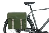 Велосумки Basil Urban Load Double Bag, Объём 53 л, цвет зелёный / Объём 53 л, цвет кирпичный / Объём 53 л, цвет бело-чёрный — фото 6