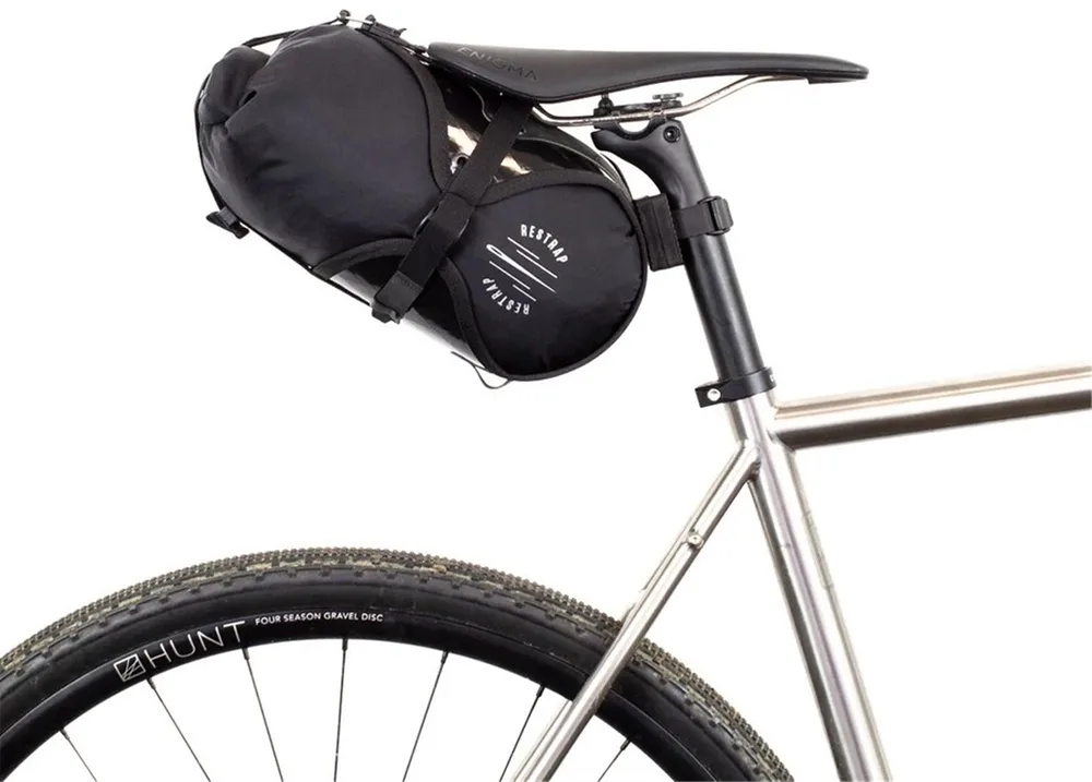 Подседельная сумка Restrap Adventure Race Saddle Bag
