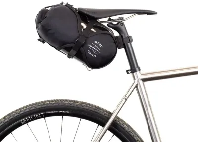 Подседельная сумка Restrap Adventure Race Saddle Bag