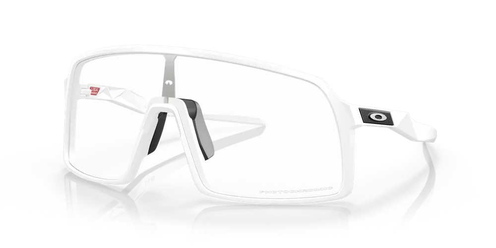 Очки фотохромные Oakley Sutro