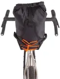 Подседельная сумка Restrap Saddle Bag, Объём 8 л, цвет чёрно-оранжевый / Объём 14 л, цвет чёрно-оранжевый / Объём 18 л, цвет чёрный — фото 5