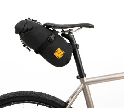 Подседельная сумка Restrap Saddle Pack