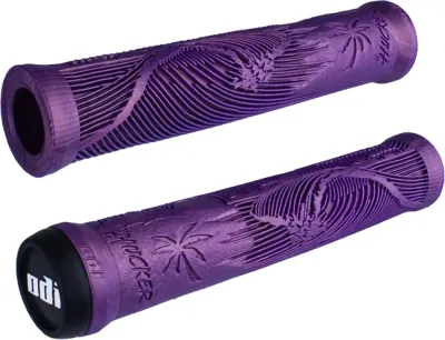 Грипсы ODI Hucker