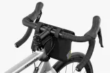 Сумка на руль Apidura Racing Handlebar Pack — фото 4
