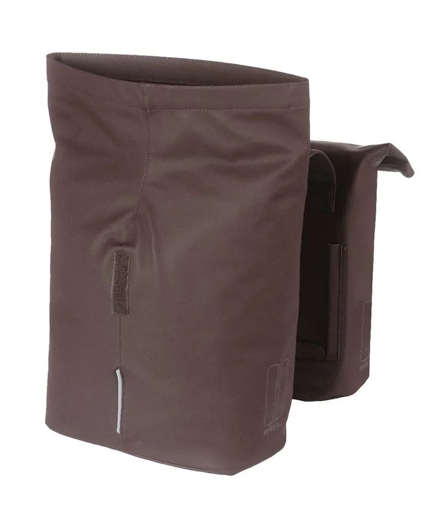 Велосумки Basil City Double Bag Vegan Leather, Объём 32 л, цвет коричневый / Объём 32 л, цвет синий / Объём 32 л, цвет зелёный