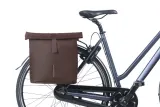 Велосумки Basil City Double Bag Vegan Leather, Объём 32 л, цвет коричневый / Объём 32 л, цвет синий / Объём 32 л, цвет зелёный — фото 5