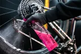 Средство для очистки цепи Muc-Off Chain Wax Cleaner — фото 2