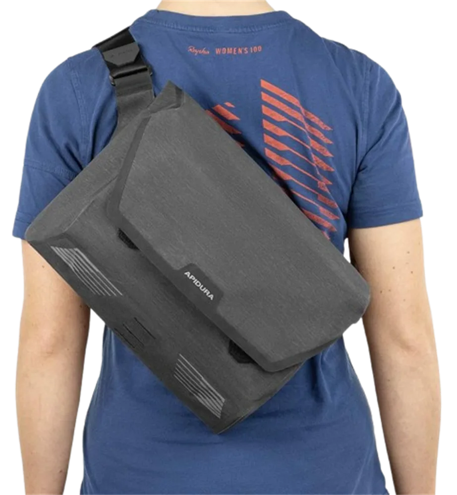 Сумка Apidura City Messenger