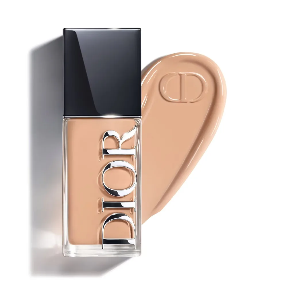 Dior Forever Skin Glow - 24h durability and 48h hydration, оттенок 3WP - Warm Peach