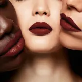 Губная помада в стике TOM FORD LIQUID LIP LUXE MATTE, оттенок 133 Scarlet Stiletto — фото 5