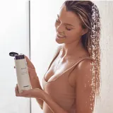 Кондиционер для волос для смывки AHAVA Smoothing Hand Cream Kale & Turmeric, 400 мл — фото 2