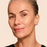 Armani Skin Tint Тональный флюид с эффектом сияния, 5 мл, оттенок M1 — фото 5
