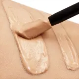 Корректор Yves Saint Laurent All Hours Concealer, оттенок LW1 — фото 2
