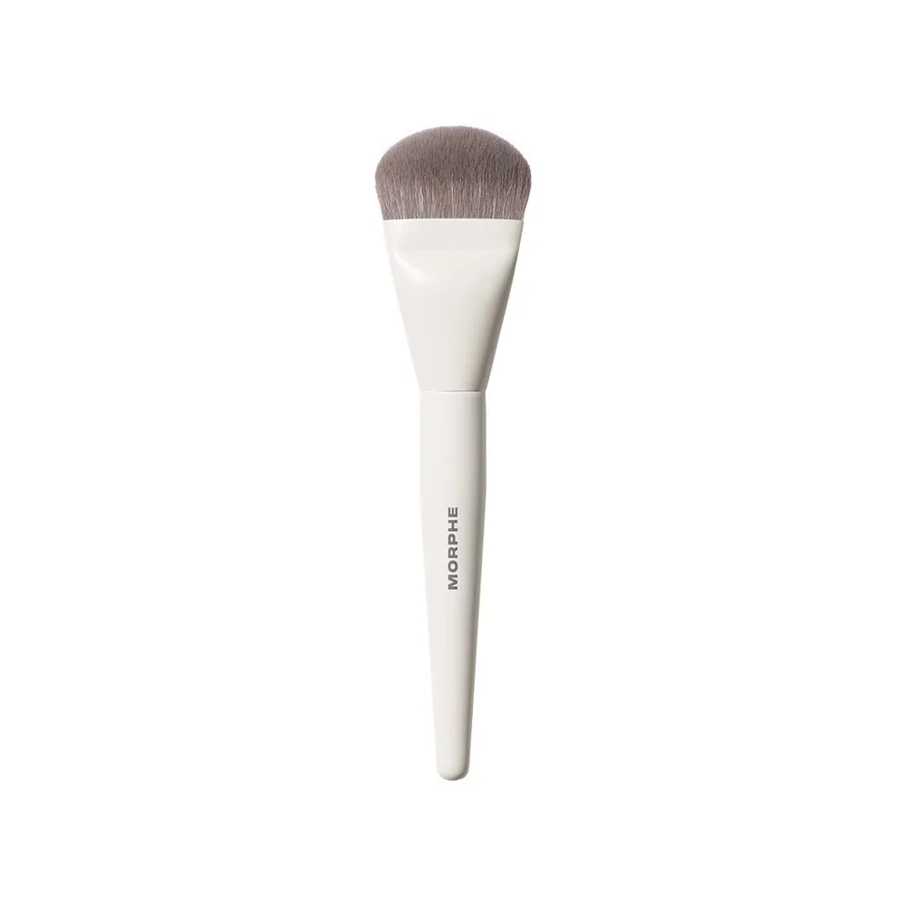 Кисть для румян Morphe M243 SLANTED CREAM & LIQUID CONTOUR BRUSH, 1 шт