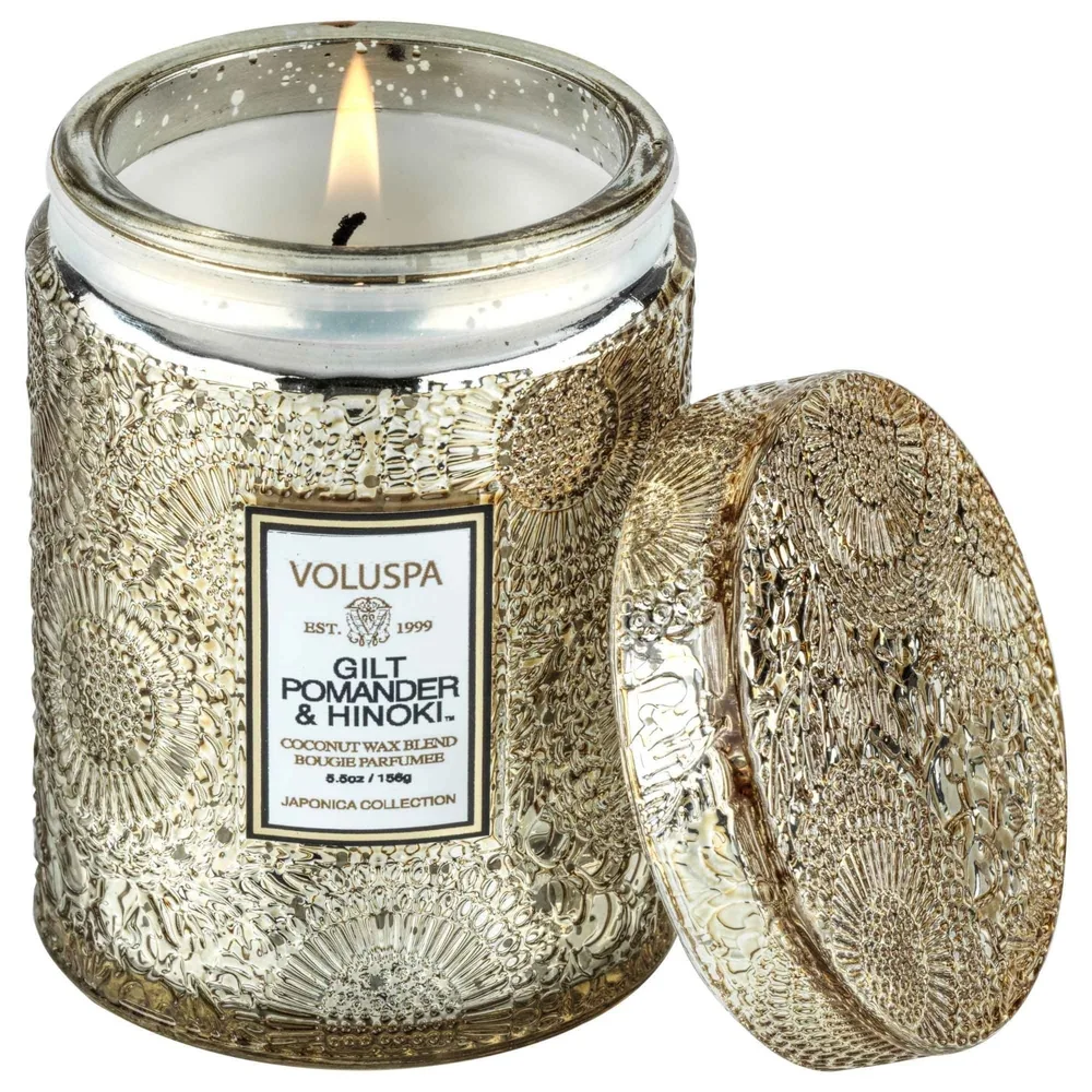 Аромат для помещения VOLUSPA Small Jar Candle, оттенок Gilt Pomander Hinoki