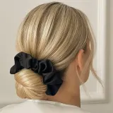 Poshyou Scrunchie Midi Nero резинка для волос тканевая чёрная ширина 5 см, 1 шт — фото 3