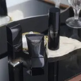 Sensai RADIANT GLOW FOUNDATION RG103, оттенок 205 — фото 4
