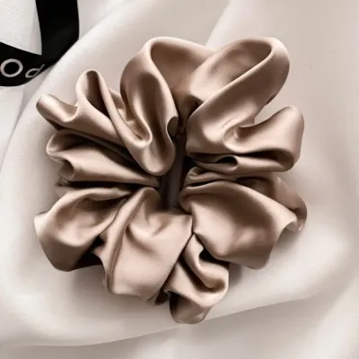 Poshyou резинка-скранчи MAXI MOCCA для волос, ширина 6,5 см, 1 шт