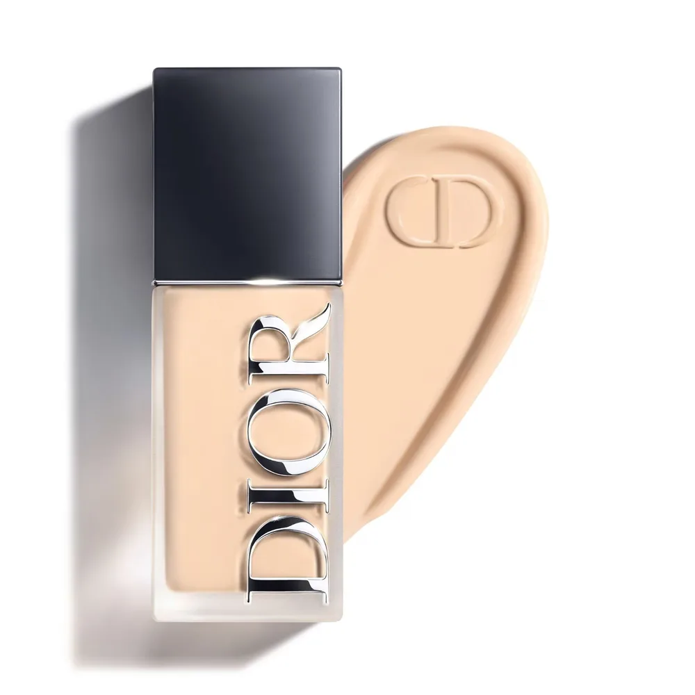 DIOR Skin Wear Тональный крем матовый разглаживающий 24 часа, оттенок 1 (1271894)