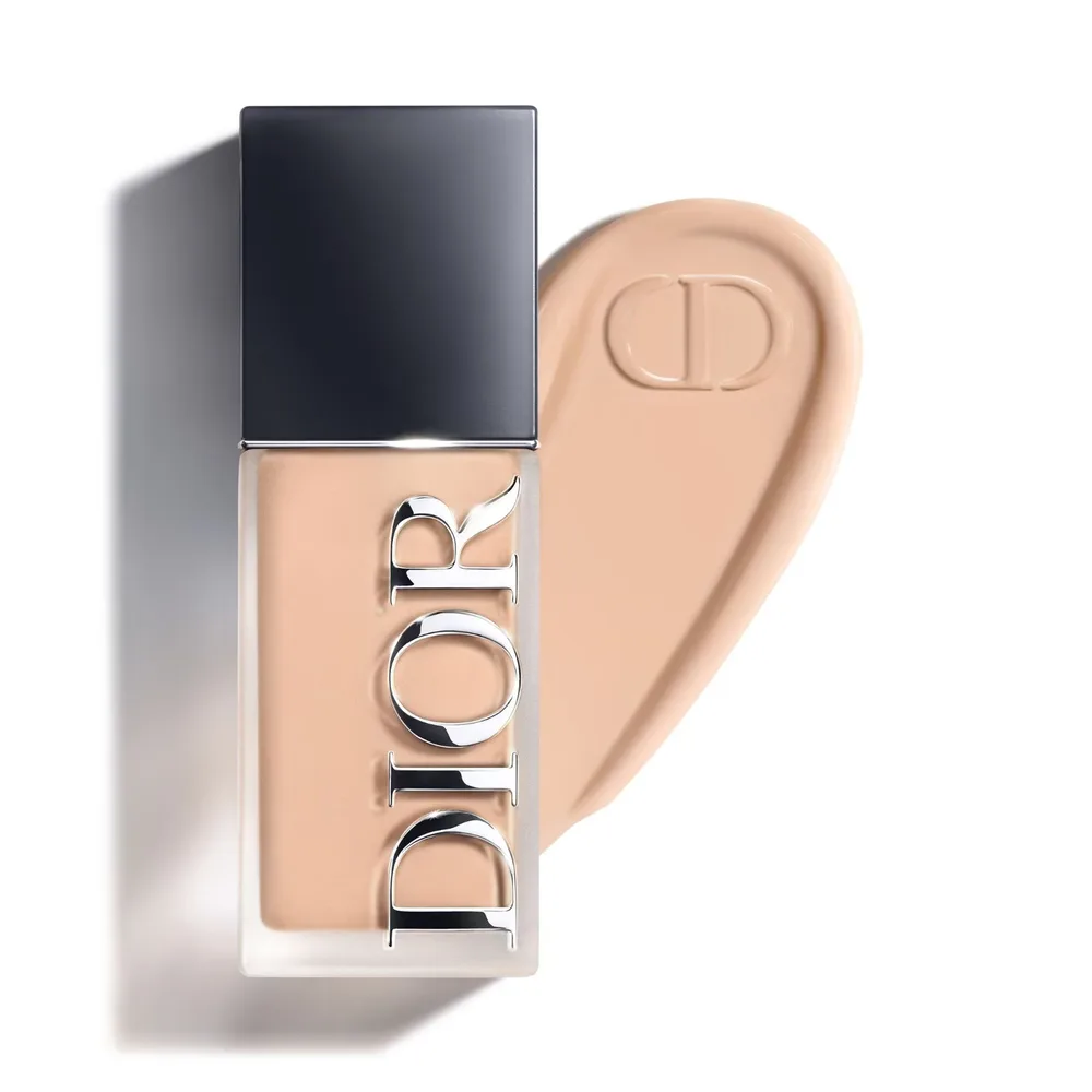 DIOR Skin Wear Тональный крем матовый разглаживающий 24 часа, оттенок 2WP - Warm Peach
