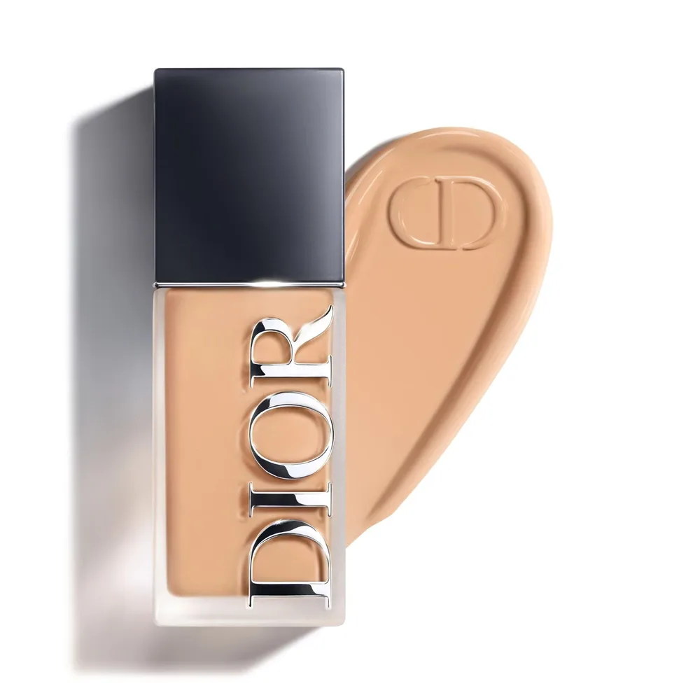 DIOR Skin Wear Тональный крем матовый разглаживающий 24 часа, оттенок 3W - Warm