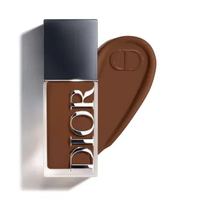 DIOR Skin Wear Тональный крем матовый разглаживающий 24 часа, оттенок 9