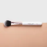 INGLOT PlayInn Makeup Brush 203, 1 шт — фото 4