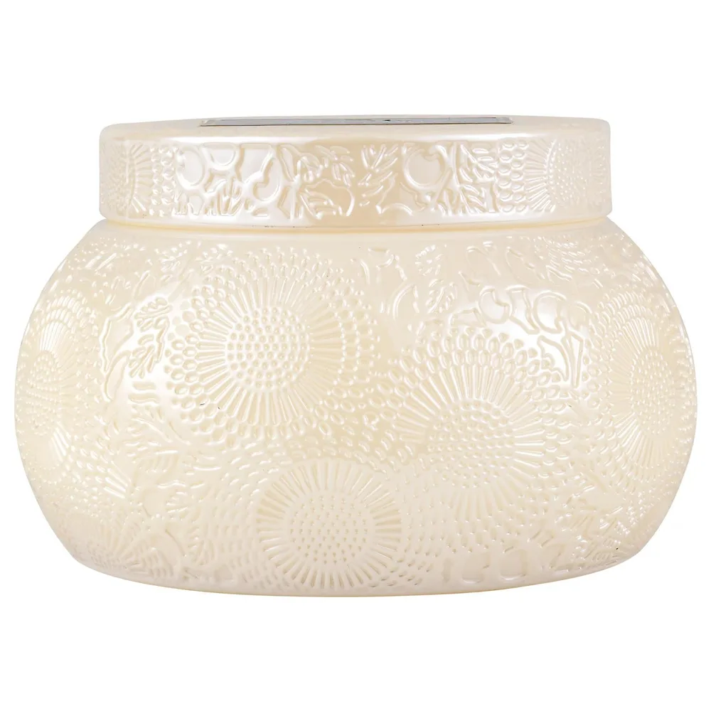 Свеча VOLUSPA Chawan Bowl Candle, оттенок Santal Vanille Embossed