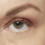 IT Cosmetics Superhero No Tug Eye Transforming Тени-стик, 1,5 г, оттенок Bionic Bronze — фото 2