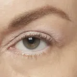 IT Cosmetics Superhero No Tug Eye Transforming Тени-стик, 1,5 г, оттенок Passionate Pearl — фото 2