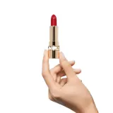 Губная помада в стике Clarins Satynowa pomadka Joli Rouge, оттенок 742 - JOLI ROUGE — фото 2