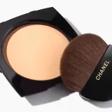 Chanel Les Beiges Healthy Glow Sheer Powder Пудра рассыпчатая невесомая, сменный блок, 12 г, оттенок B20 — фото 3