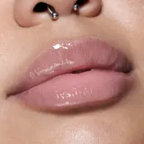 MAC Lipglass Air Блеск для губ, 5 мл, оттенок SNOBBISH — фото 3