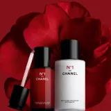 Эмульсия для лица Chanel UDOSKONALAJACA EMULSJA PRZYWRACAJACA SKORZE MLODY WYGLAD UDOSKONALA TEKSTURE SKORY, 100 мл — фото 5