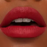 MAC MACximal Silky Matte Помада для губ матовая, оттенок 06 - RUSSIAN RED — фото 5