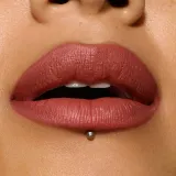 MAC MACximal Silky Matte Помада для губ матовая, оттенок 693 - UNBOTHERED — фото 3