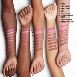 MAC MACximal Silky Matte Помада для губ матовая, оттенок 77 - CANDY YUM YUM — фото 2