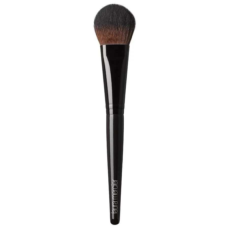 Кисть для румян Laura Mercier Cheek Colour Brush, 1 шт
