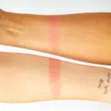 Румяна: Роза theBalm HotMama Shadow & Blush — фото 3