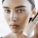 Dr Irena Eris Make Up Sensi Lume Serum Foundation, оттенок 200 — фото 4