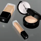 Chanel UNIVERSAL LOOSE POWDER FOR NATURAL MAKEUP FINISH. TRAVEL SIZE, оттенок 20 - MEDIUM LIGHT — фото 2