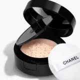Chanel UNIVERSAL LOOSE POWDER FOR NATURAL MAKEUP FINISH. TRAVEL SIZE, оттенок 20 - MEDIUM LIGHT — фото 3