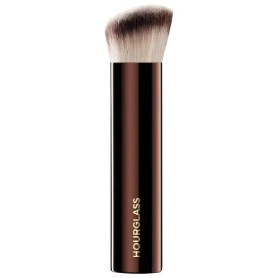 Hourglass Кисть для тонального крема, 1 шт