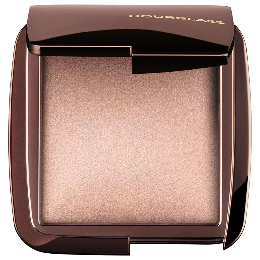 Hourglass Lighting Хайлайтер для лица, оттенок Luminous Light