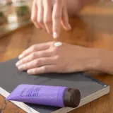 Крем для рук AHAVA Spring Blossom Mineral Hand Cream, 100 мл — фото 2