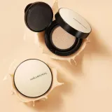 Основа JUNG SAEM MOOL Essential Skin Nuder Cushion Podklad w poduszce 19W, оттенок 17N - FAIR LIGHT — фото 4