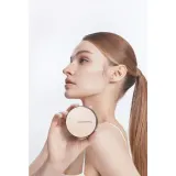 Основа JUNG SAEM MOOL Essential Skin Nuder Cushion Podklad w poduszce 19W, оттенок 21W - MEDIUM — фото 4