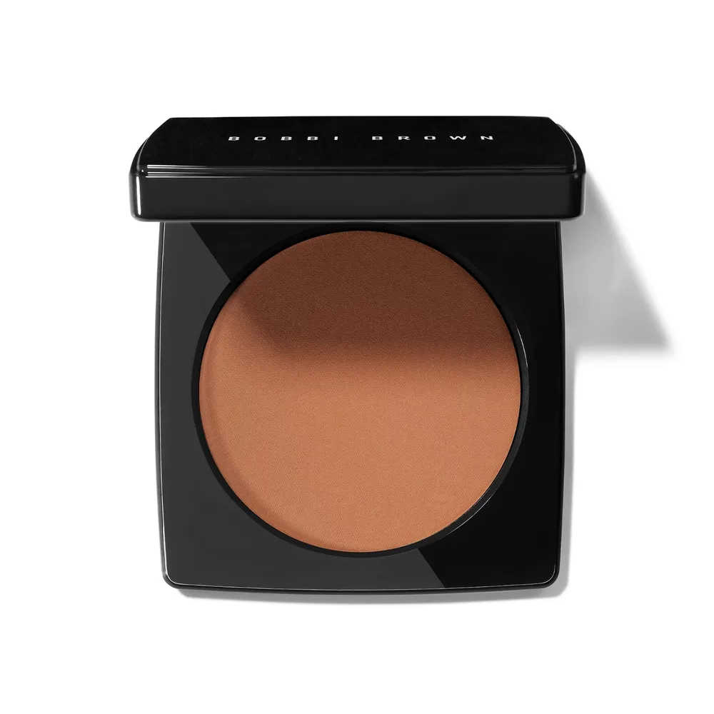Бронзер для лица: Бронзер Bobbi Brown Bronzing Powder, оттенок Natural