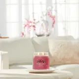 Свеча Yankee Candle Tumbler z 1 knotem BLACK CHERRY, 567 г — фото 4